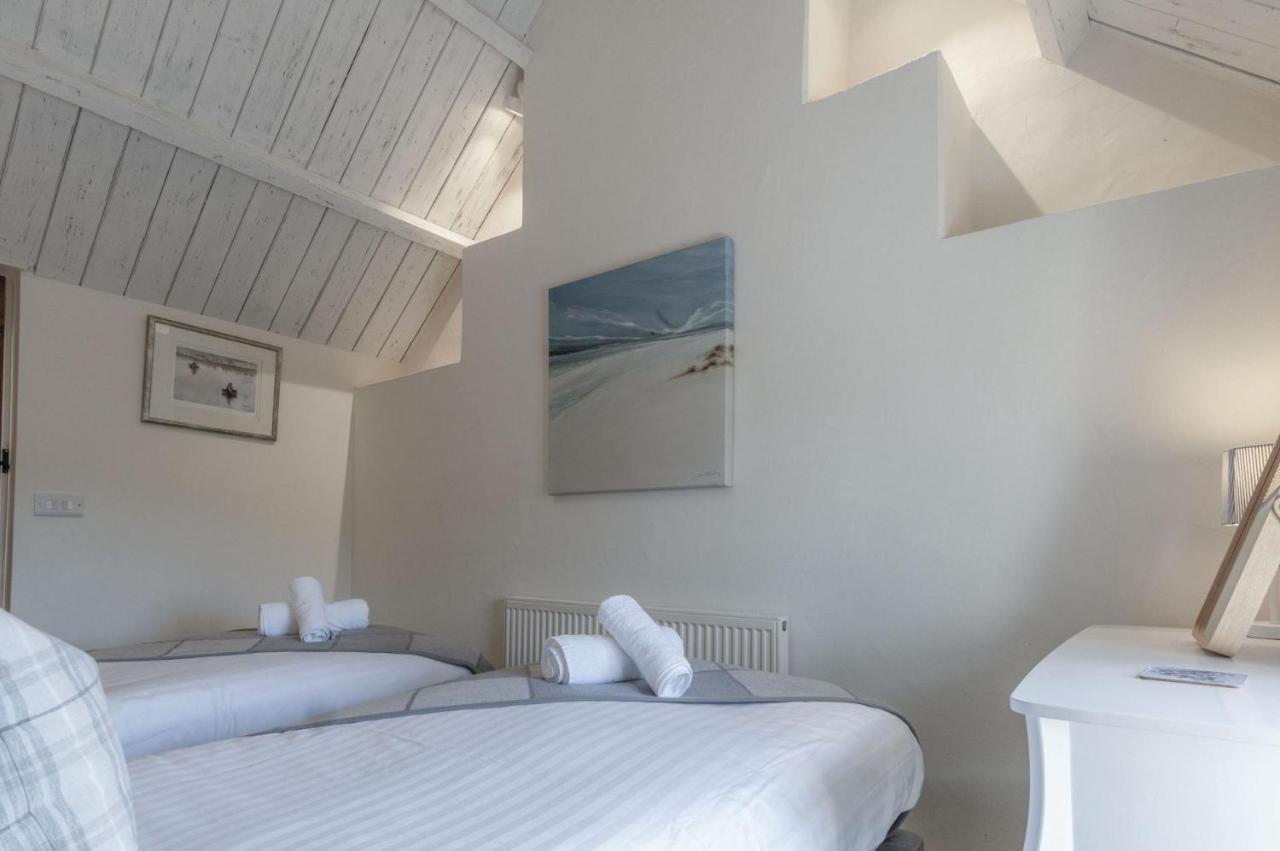 Dollars - 4 Bedroom - Holiday home