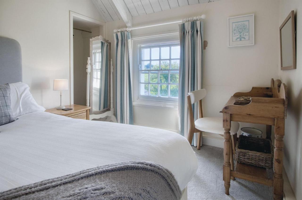 Dollars - 4 Bedroom - Llangennith