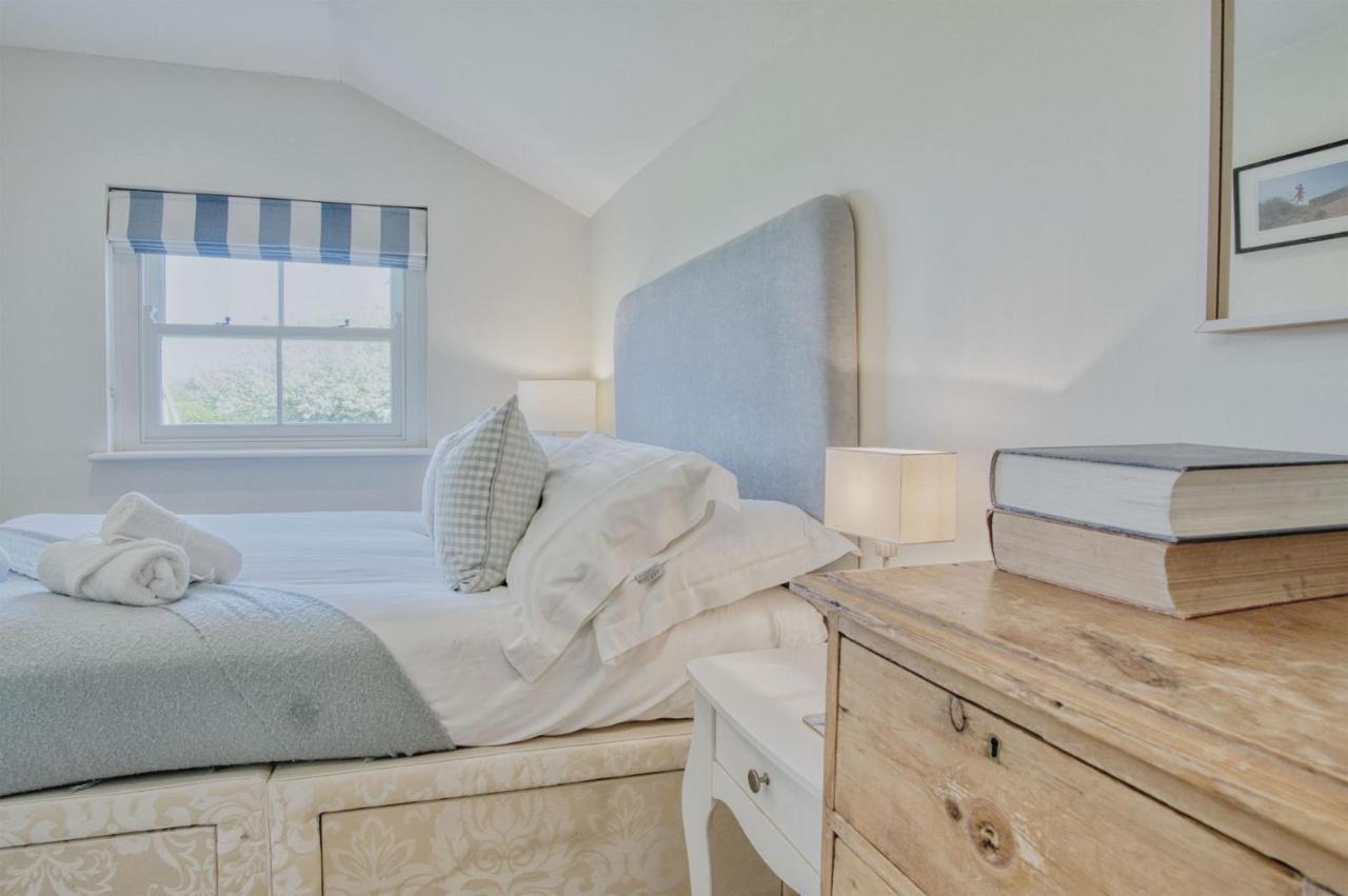 Dollars - 4 Bedroom - * Llangennith