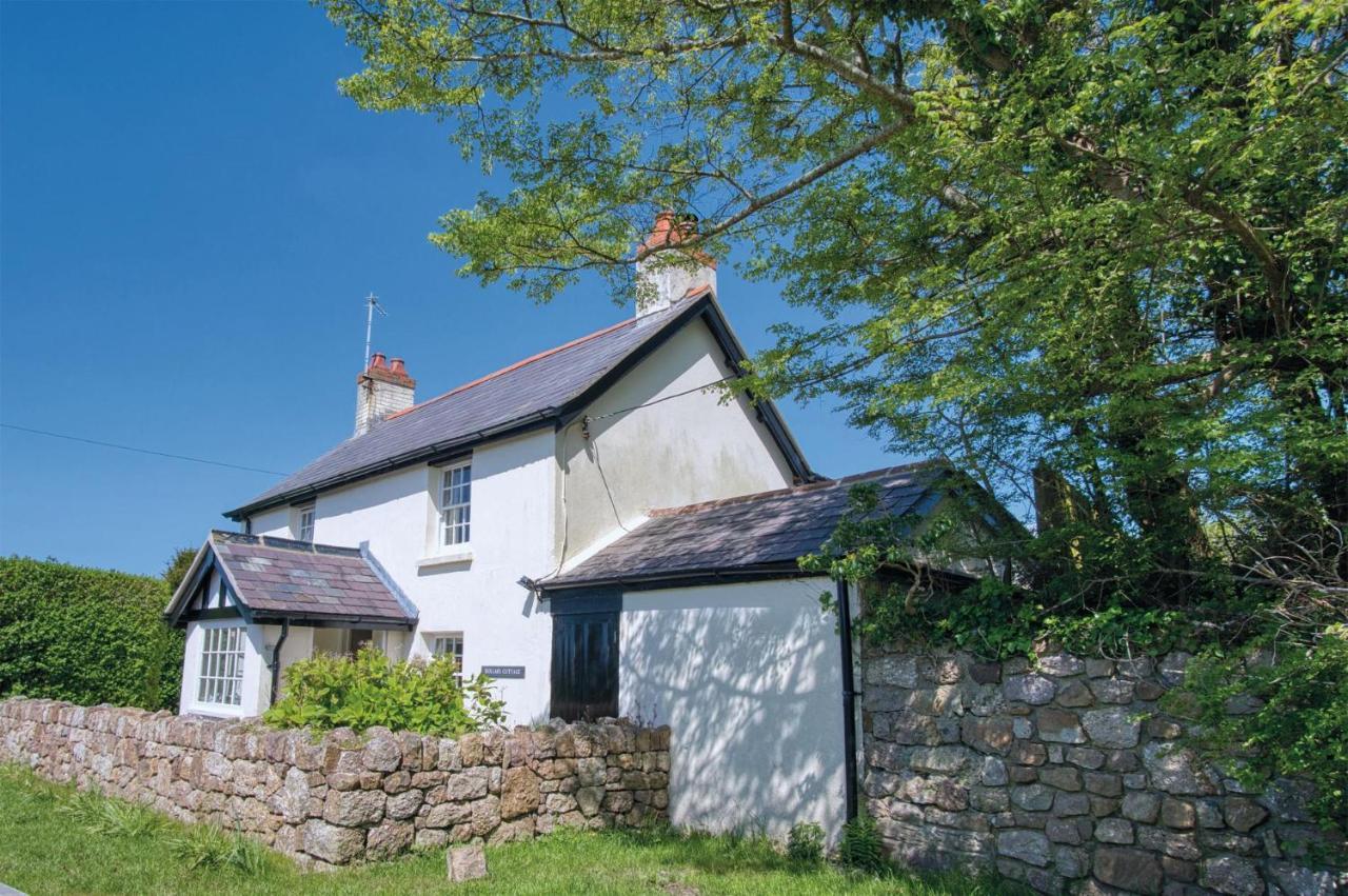 Dollars - 4 Bedroom - Holiday home