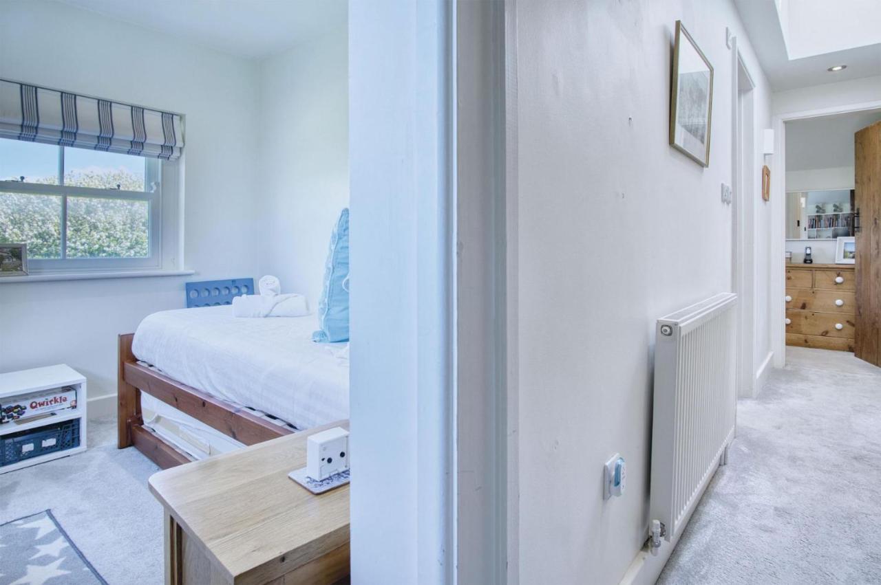 Dollars - 4 Bedroom -